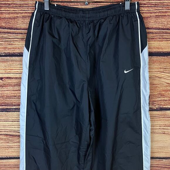 Vintage Nike 2pc Silver Tag Black & Gray Windbreaker Track Suit - Picture 5 of 11